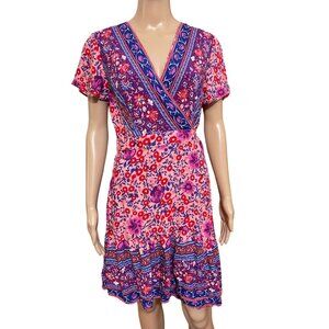 NWT Zesica Pink Floral Wrap 100% Rayon Dress Size Small
